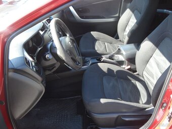KIA CEED 1.4 CVVT,ČR,MODEL 2013 - 11