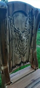 Drevený stôl Poľovnicke motivy 200×90cm vrátane10 stoličkov - 11
