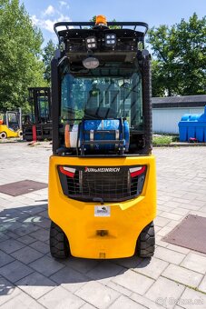 Vysokozdvižný vozík Jungheinrich TFG 320s (VV0098) - 11