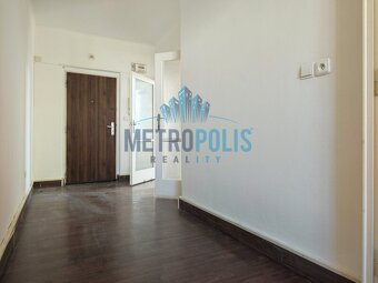 Stylový a světlý byt 3+1 v srdci Košíř – 83,5 m², poslední p - 11