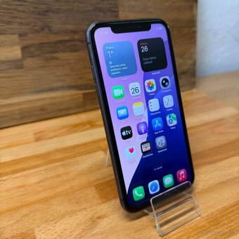 IPhone 11 64GB, černý, 100% baterie (rok záruka) - 11