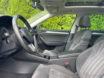 Škoda Superb 2.0 TDI 140 kW DSG STYLE - 11