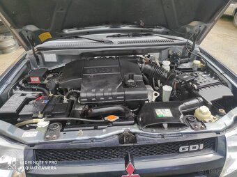 Pajero Pinin 2,0 gdi, Pěkný - 11