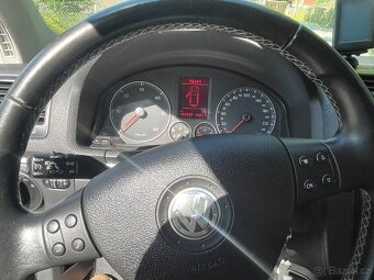 Volkswagen Golf V 2.0Tdi  103kw - 11