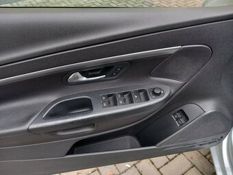Volkswagen EOS kabriolet 2.0i  VYHŘ.SED, NOVÁ STK,GARANCE - 11