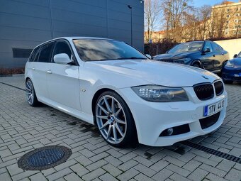 BMW E91 325D LCI 150kW Manual Tovární M Paket - 11