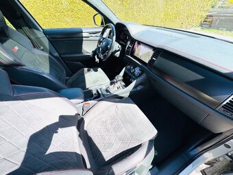 Škoda Kodiaq 2,0 RS DSG 4x4 4/2022 NAVI,LED,PANORAMA,Webasto - 11