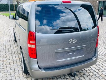 Hyundai H1 2.5 CRDi 125KW MANUÁL SERVISKA TAŽNÉ 2300KG - 11