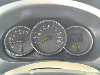 Renault Fluence 1.6i 81kW Berline,Temp,Klima,ALU,ČR - 11