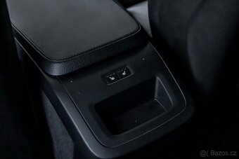 Volvo XC90 D5 235k Drive-E Inscription 7m AWD A/T - 11