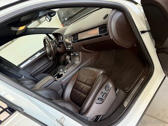 Touareg 4.2 V8 TDi R-line FL koup. CZ po servisu odpočet DPH - 11