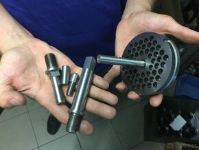 Alba robot RE 22 náhradní díly - repase mlýnku, krouhače a m - 11