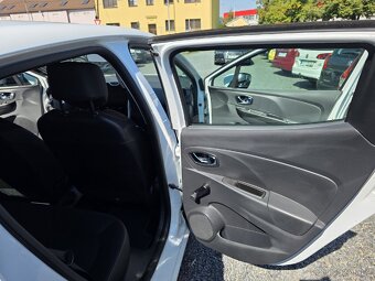Renault Clio 1.5 DCI - 11