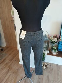 Nové dámské business kalhoty River Island - 11