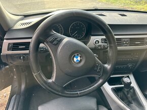 BMW E90 325i nahradni dily - 11