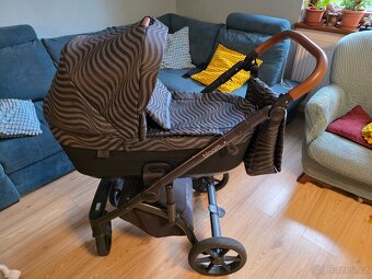 Dětský kočárek Roan Bloom - 11