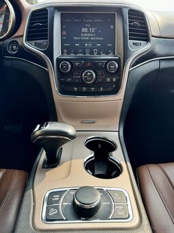Jeep Grand Cherokee 3.0 CRD 184kW Summit 1.maj, DPH - 11