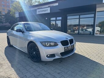 BMW e93 cabrio 325i manuál - 11