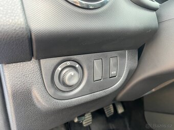 Dacia Sandero 0.9 TCe Stepway Navi Tempomat - 11