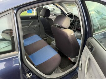 VW PASSAT 1,6 mpi - 11