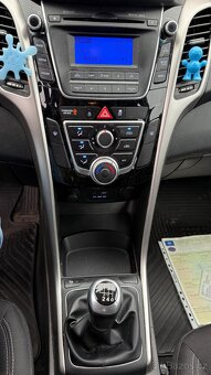 I30 combi 1,6 diesel ČR po servise 2017 - 11