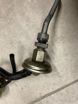 Ruzne dily demontovane z BMW R80GS - 11