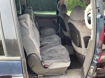 Citroen C8 2.2 HDi - 11