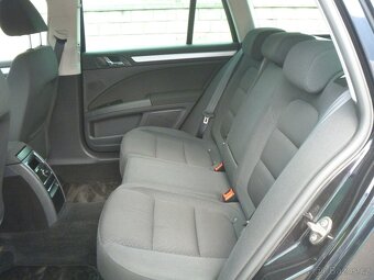Škoda Superb 2.0TDI 125kW DSG 1.MAJITEL - 11