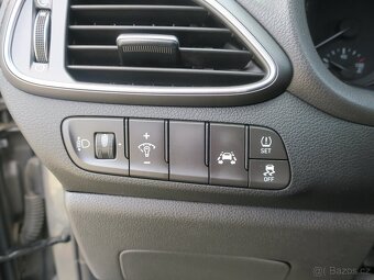 Prodám Hyundai i30 1.4 Turbo GDi 103 kW - 11