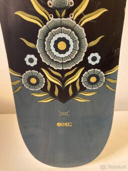 Snowboard ARBOR Cadence 148cm + vázání Gravity G2 - 11