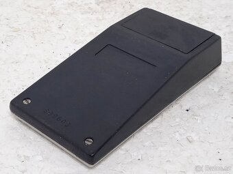 Tesla MR 413 - retro kalkulačka s budíkem stopkama datumem - 11