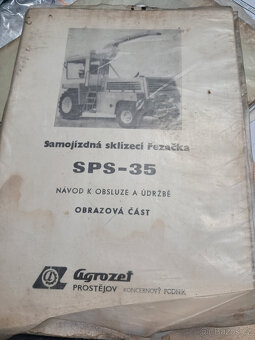 Samojízdná sklízecí řezačka SPS - 35 TORON - 11