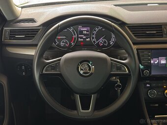 ŠKODA SUPERB III KŮŽE PAMĚTI MANUÁL SERVIS - 11