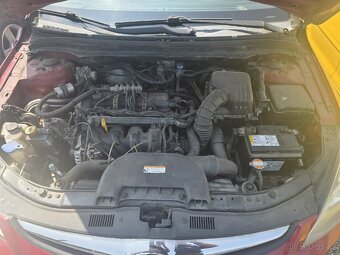 Hyundai i30 1.4 LPG - 11