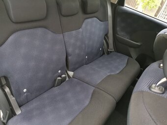 Honda Jazz 1.2i VTEC 66kw facelift - 121996km - PEKNY STAV - 11
