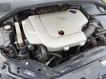 Volvo S80 2.4 D5 136kw 2007 Nová STK,automat,seriozní stav - 11