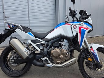 HONDA CRF 1100A AFRICA TWIN 2021 MANUÁL - 11