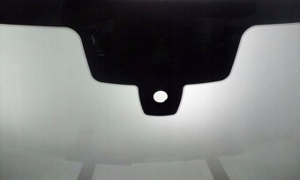 BMW X3 F25 G01 čelní sklo - 11