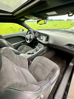 Dodge challenger 5.7 HEMI R/T - 11