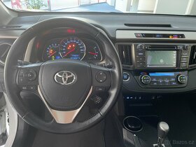 Toyota RAV4 2.2 D-4D AWD Executive 2014, super stav. - 11