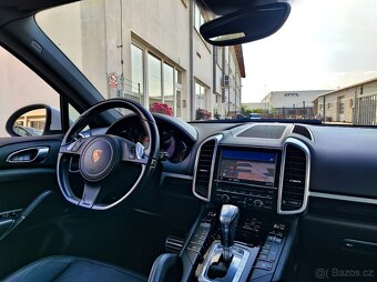 Porsche CAYENNE S 4.2 TDI V8 - 11