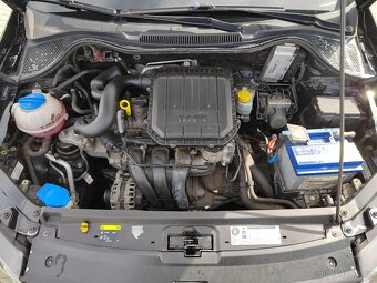 Prodam Volkswagen Polo 1.0 55 Kw Trendline Nová STK - 11