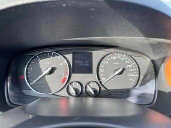 Renault Laguna 2,0 DCI 127 KW INITIALE - 11