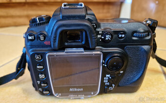Nikon D200 - 11