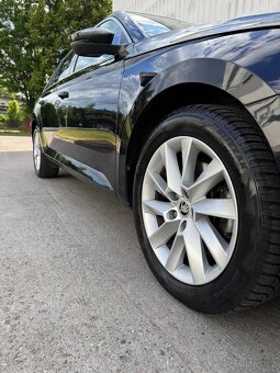 Škoda Superb III combi 2.0 TDI 110kw facelift CANTON KEYLESS - 11