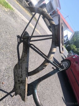 Stadion S11, rám +komplet plechařina. - 11