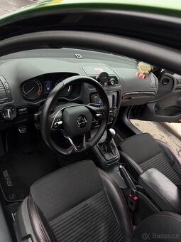 Škoda Octavia 2RS - 11