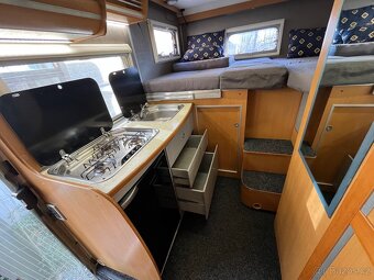 Ford transit 2,4 tdci - 11