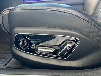 Audi A8 55TFSI 250kW Tiptronic Quattro MATRIX TAŽNÉ SERVO - 11