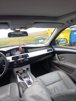 Bmw e61 facelift 520d - 11